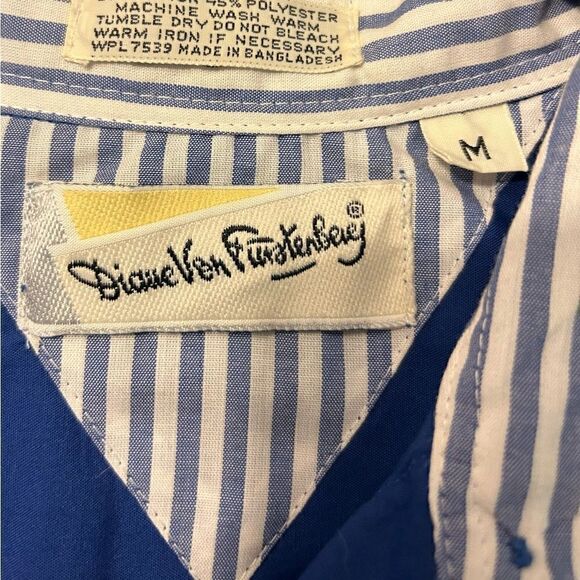 Diane Von Furstenberg Designer Blue Button Up Top Size Medium - Picture 3 of 7
